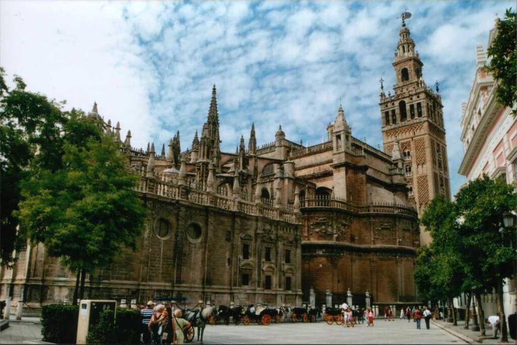 Cozy And Well Located Apartment In The Center Of Seville Sevilha Exterior foto